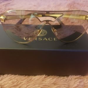 Versace sunglasses (pilot gold frame) light grey mirror silver lenses color